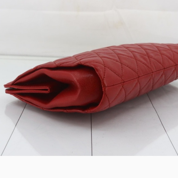 Authentic Chanel Timeless Caviar Quilted CC Large Dark Red Clutch Handbag - Picture 6 of 14